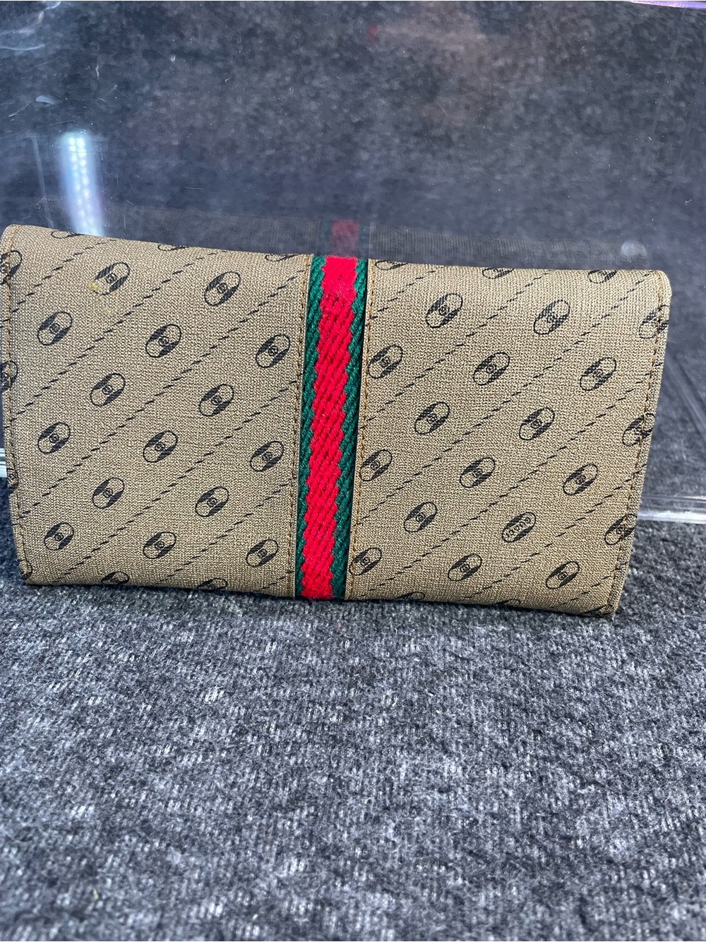 Vintage Gucci Accessory Collection Women's Brown Monogrammed Wallet - Picture 2 of 16